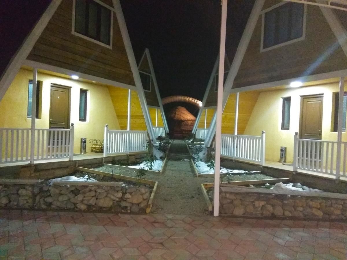 Шале Kanym Guest Complex Каракол-7